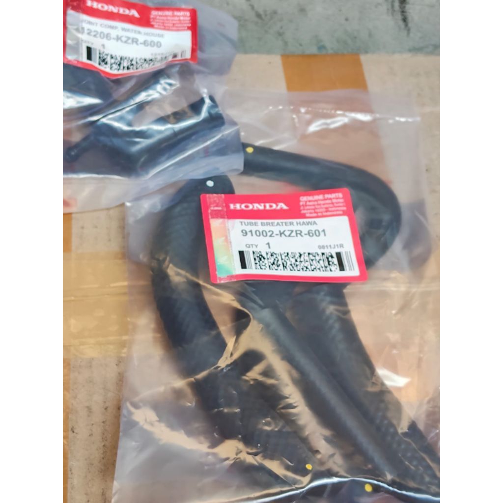 selang radiator set + pipa T Honda Vario 125 Vario 150 pcx 150 set