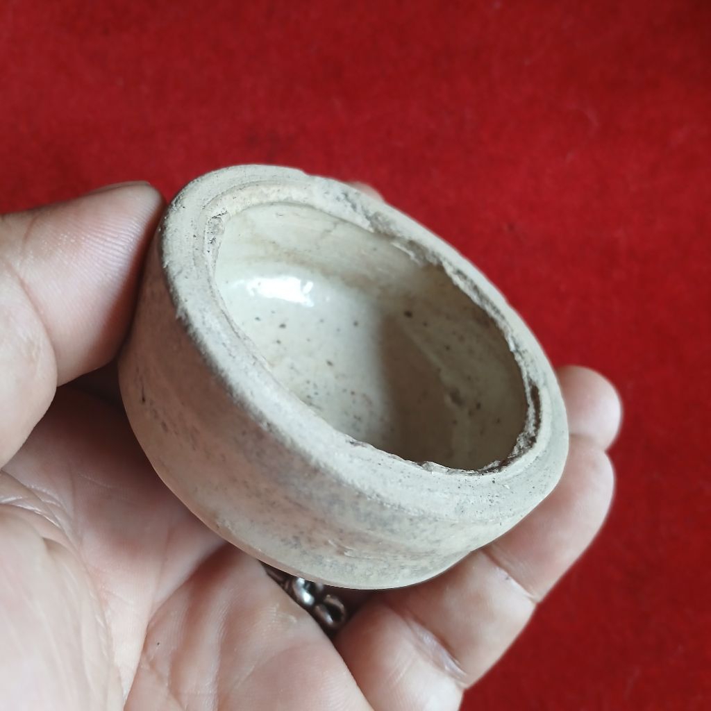 Koleksi Temuan Galian Tanah Jenis Wadah Keramik KUNO era Sung Dinasti