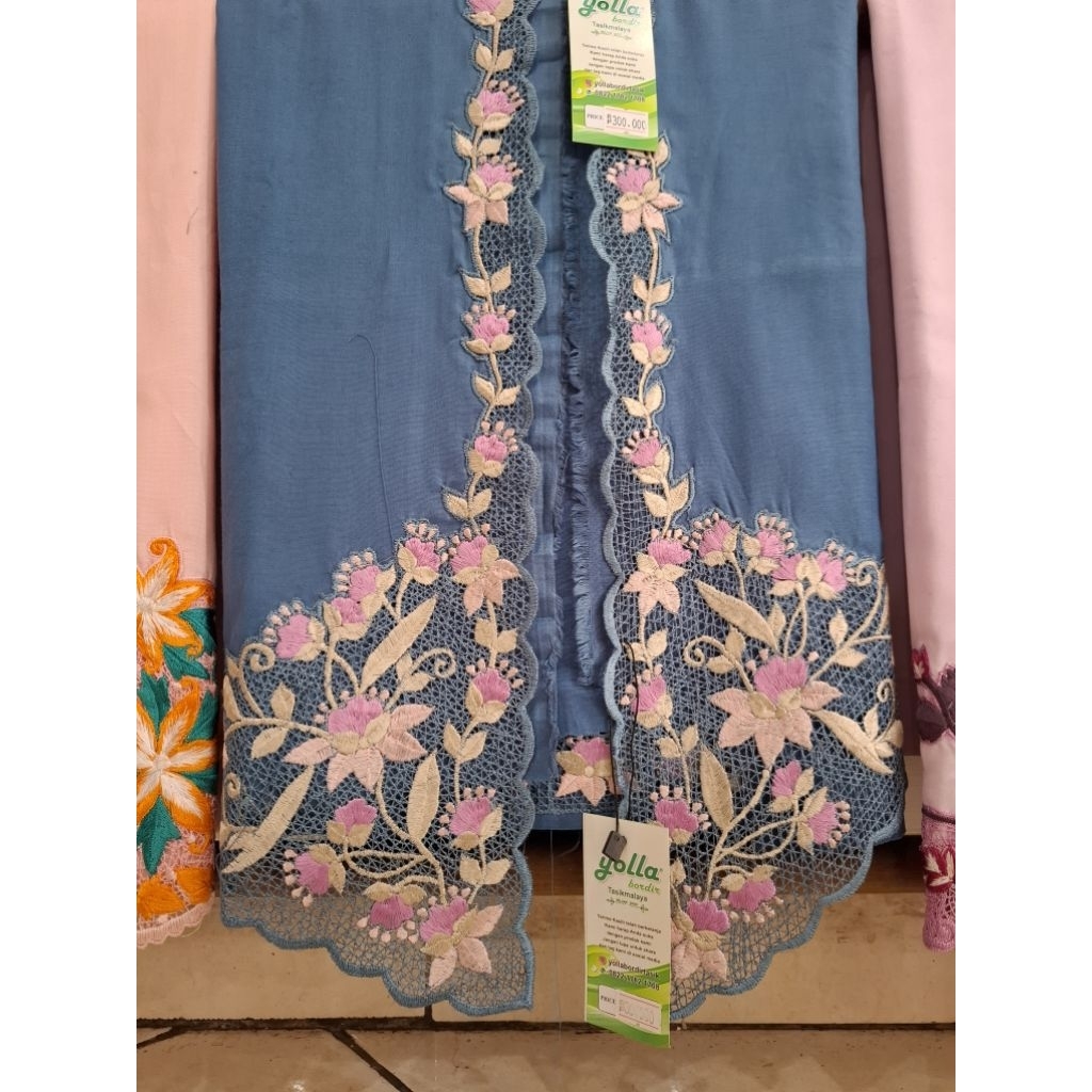 BAHAN KEBAYA BORDIR - MOTIF BUNGA KECIL