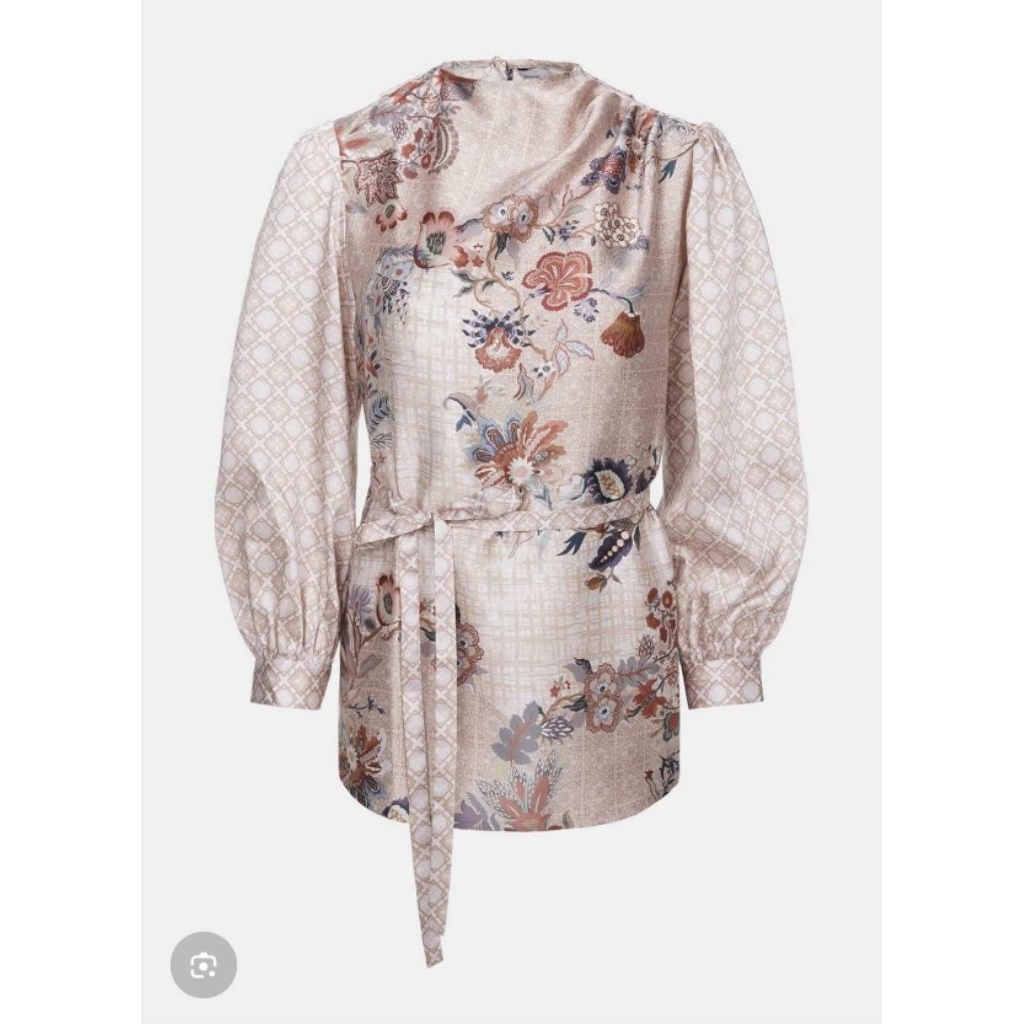 BJ x raisa - festive finesse satin blouse size M *NEW*