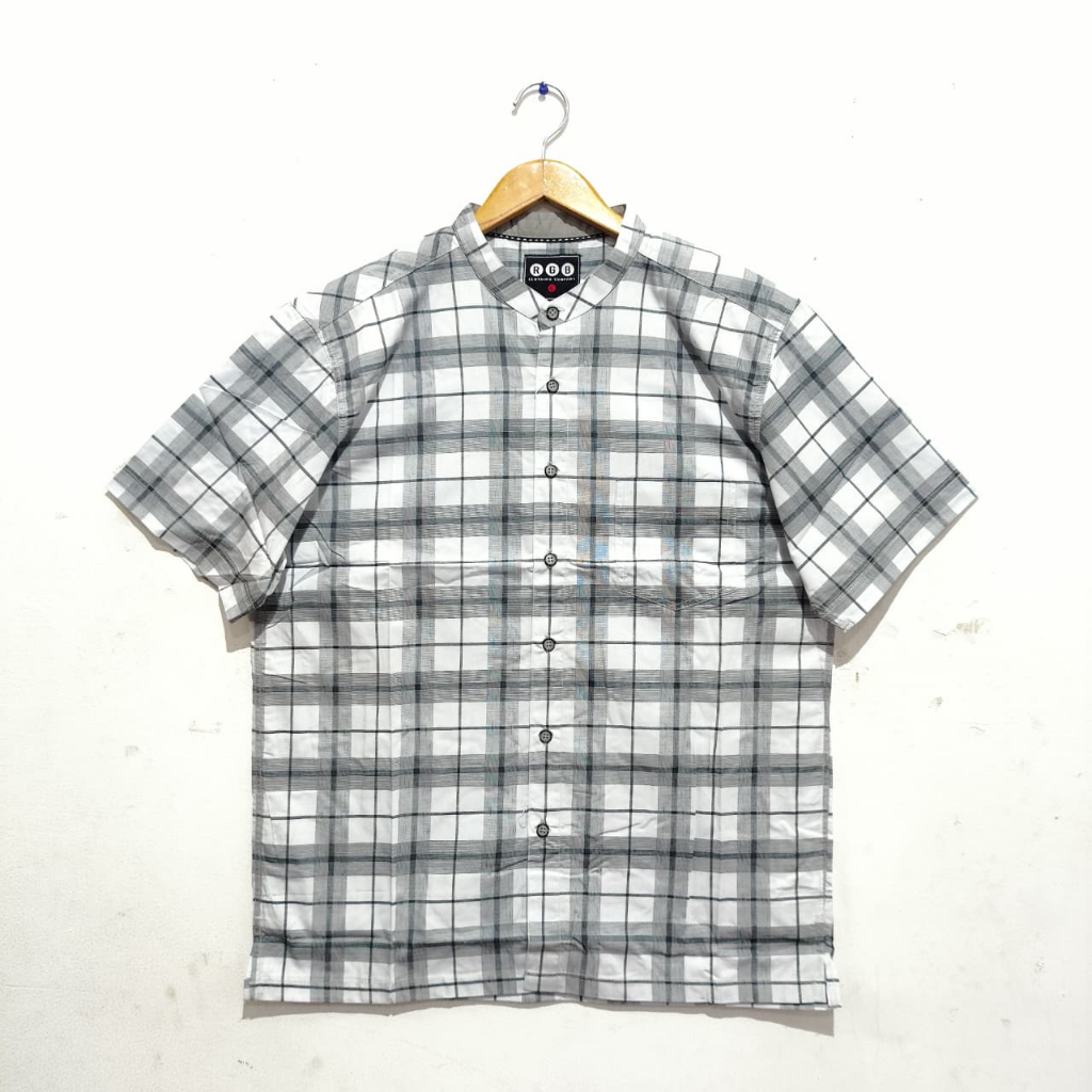 RGB Kemeja Koko Pria Kerah Shanghai Abu Putih Kotak-kotak Lengan Pendek RHMP.67021517