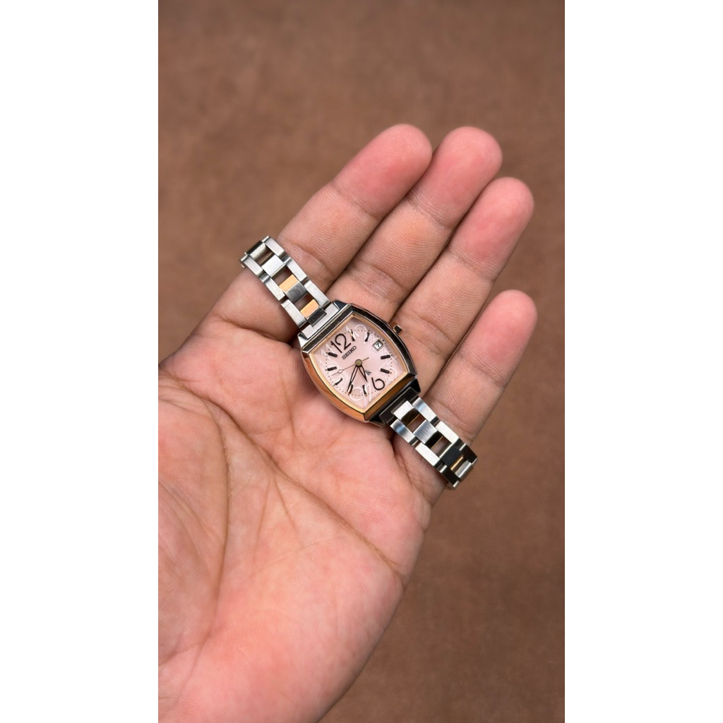 JAM TANGAN WANITA SEIKO LK V137 0AR0 SOLAR JAPAN ORIGINAL