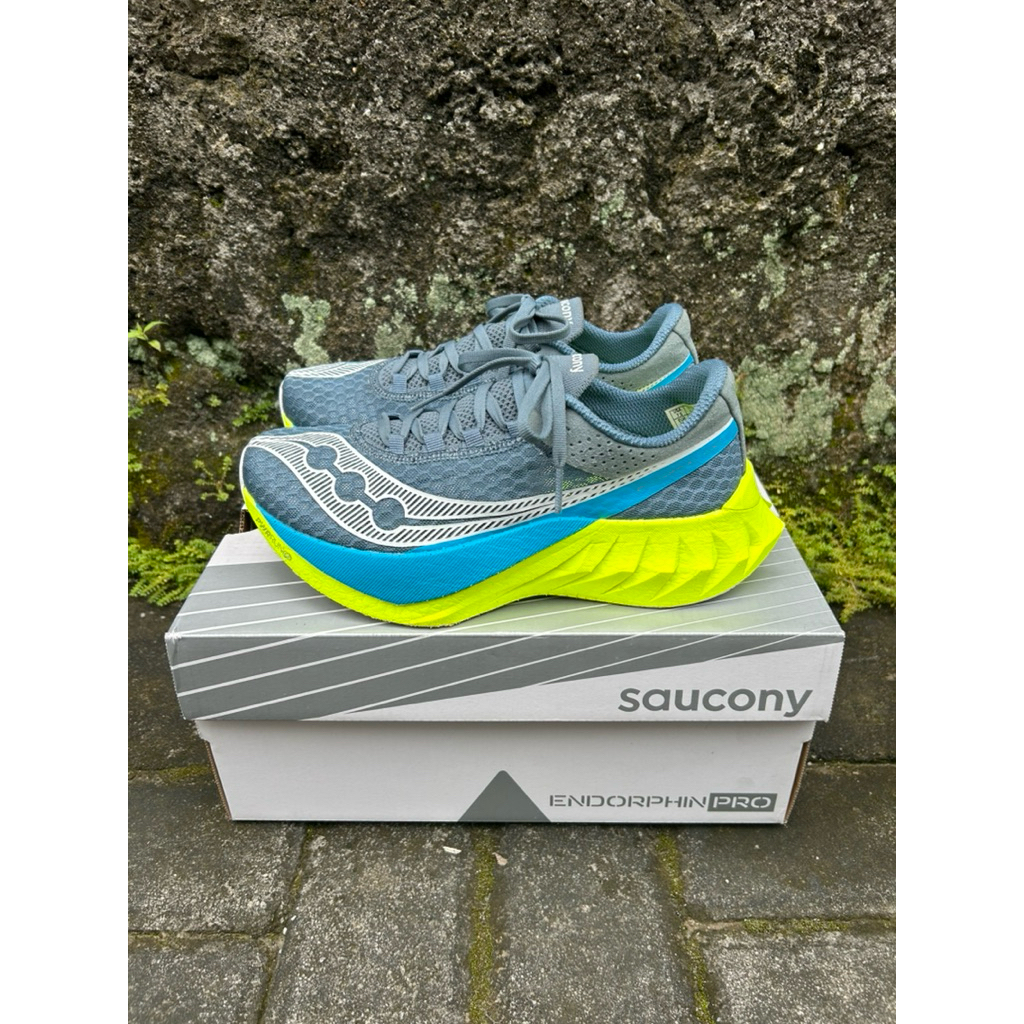 Saucony Endorphin Pro 4 size 38