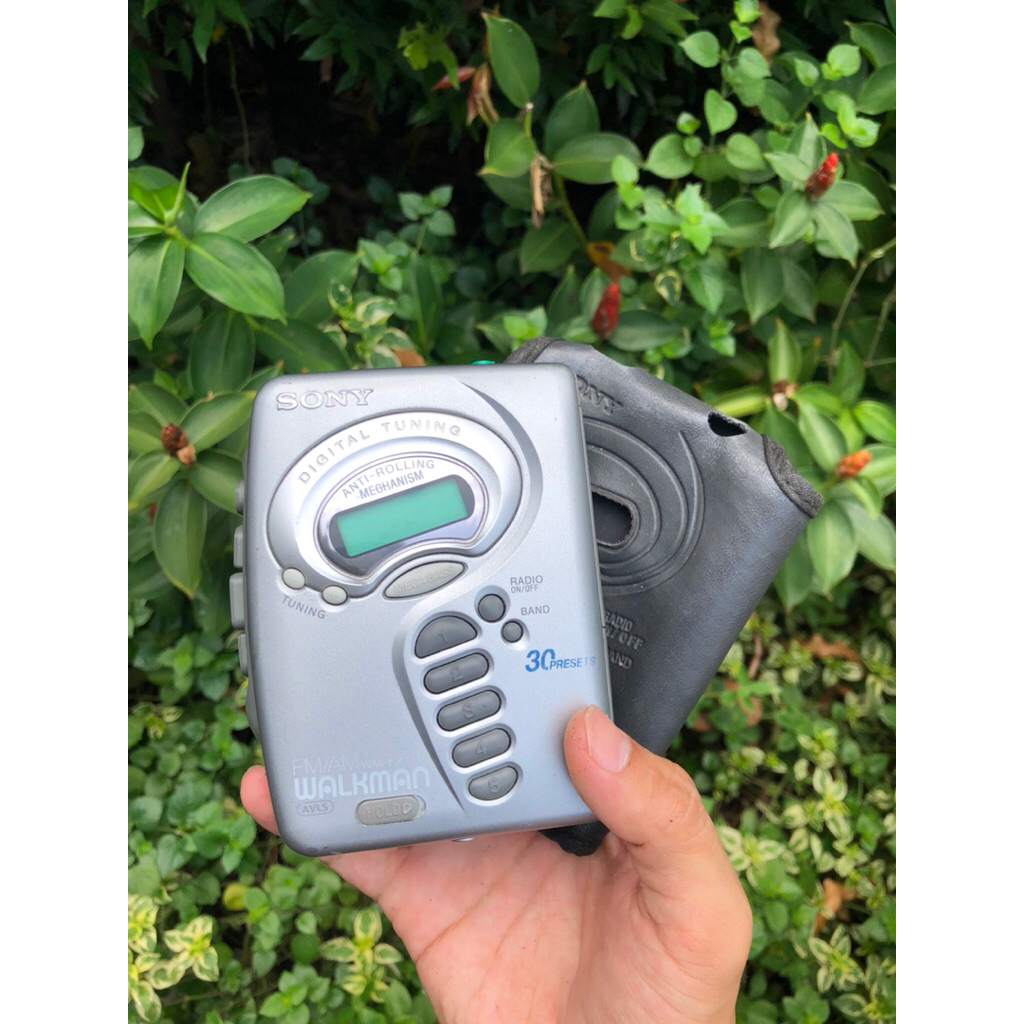 sony walkman fx-271
