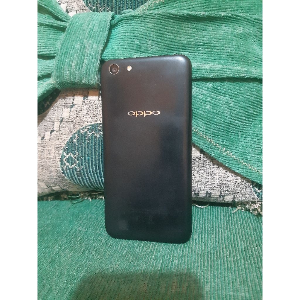 Hp second Oppo A71 Ram 2/16 normal