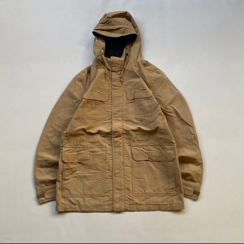 jaket uniqlo parka mountain outdoor windbreaker