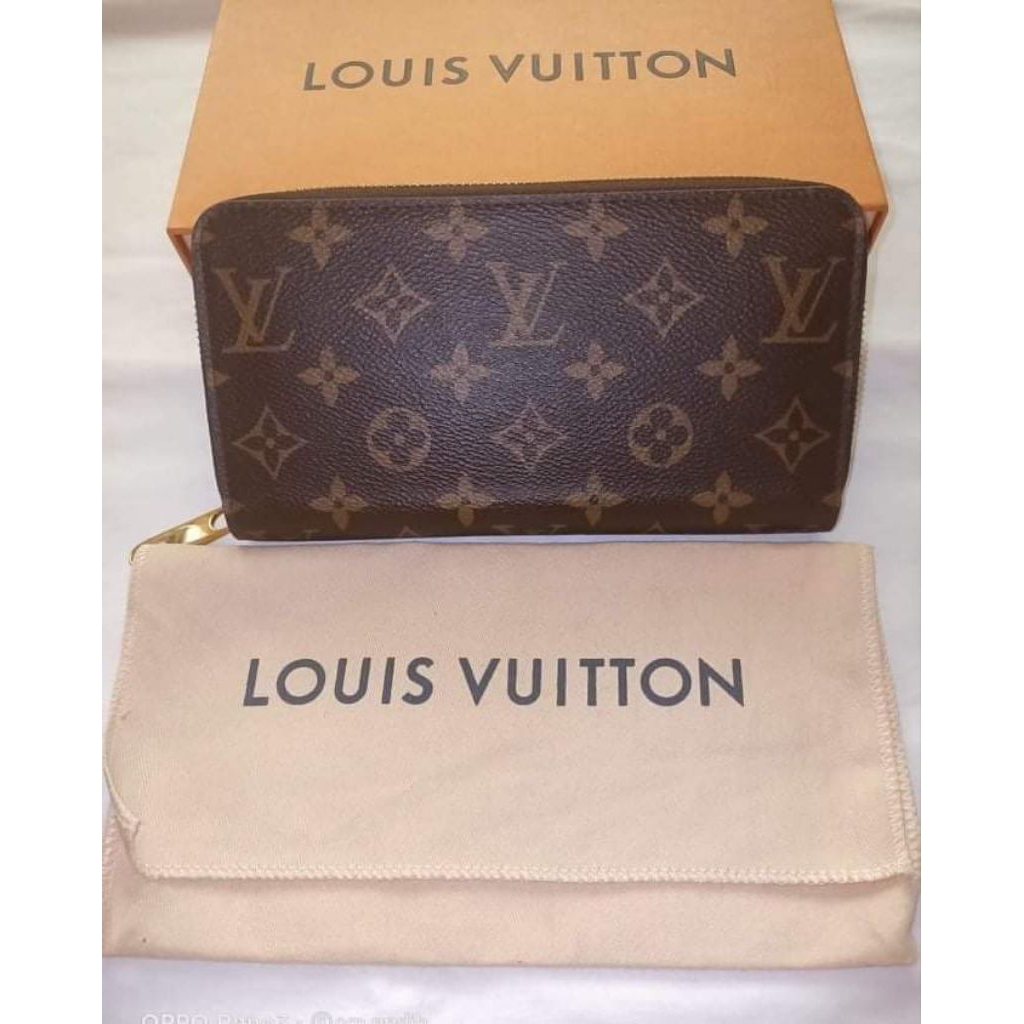 preloved LV wallet authentic th 2019