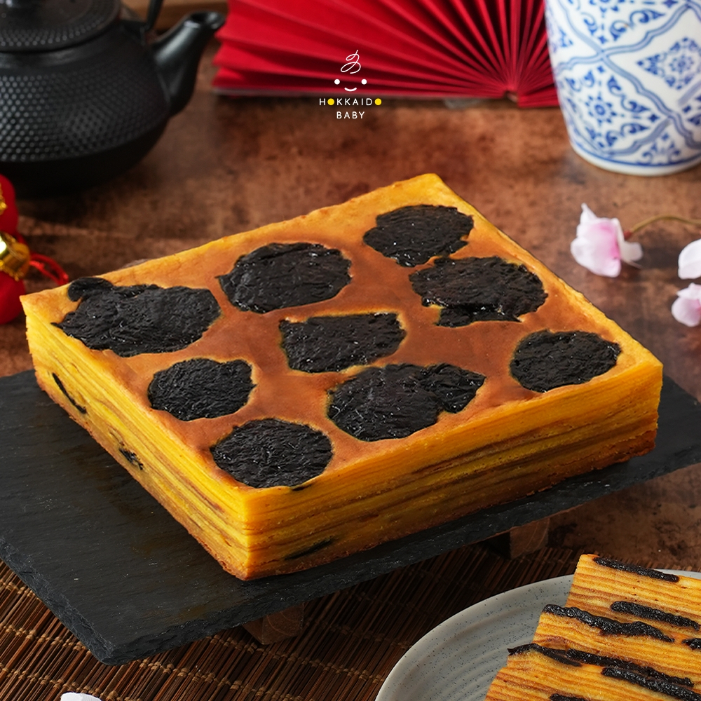 Hokkaido Baby - Lapis Legit Prunes | Full Wisman | Hampers Kue Imlek | Paket CNY Premium