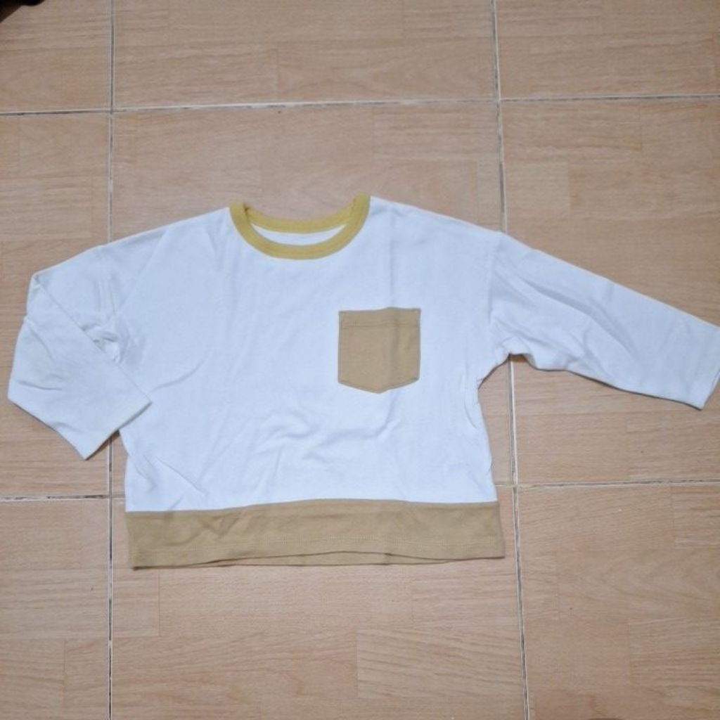 (PRELOVED) BAJU ANAK UNIQLO OVERSIZE