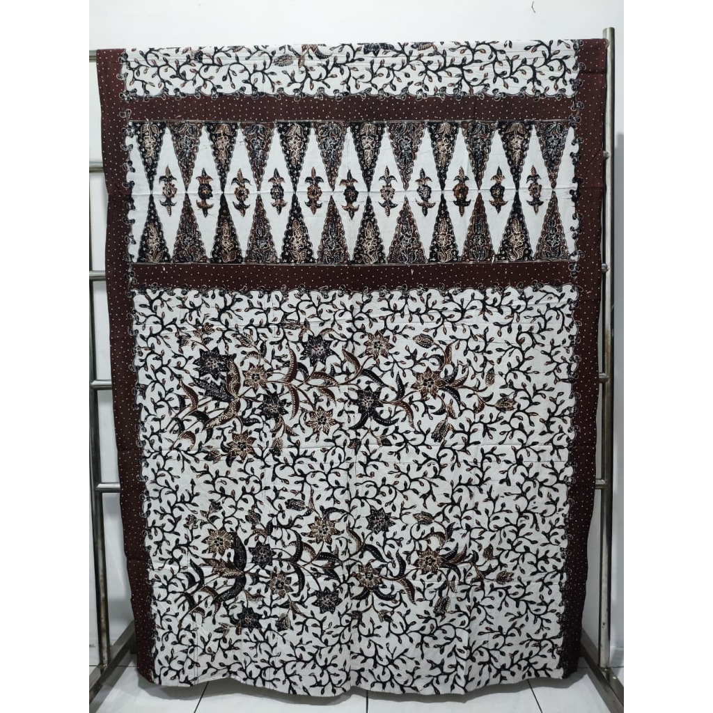 Sarung Bledak Putih Batik Tulis Lasem Asli