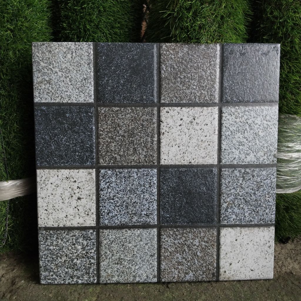 keramik 40x40 motif kotak abu (matt-doff) / keramik lantai/ keramik teras/ keramik lantai kamar mand