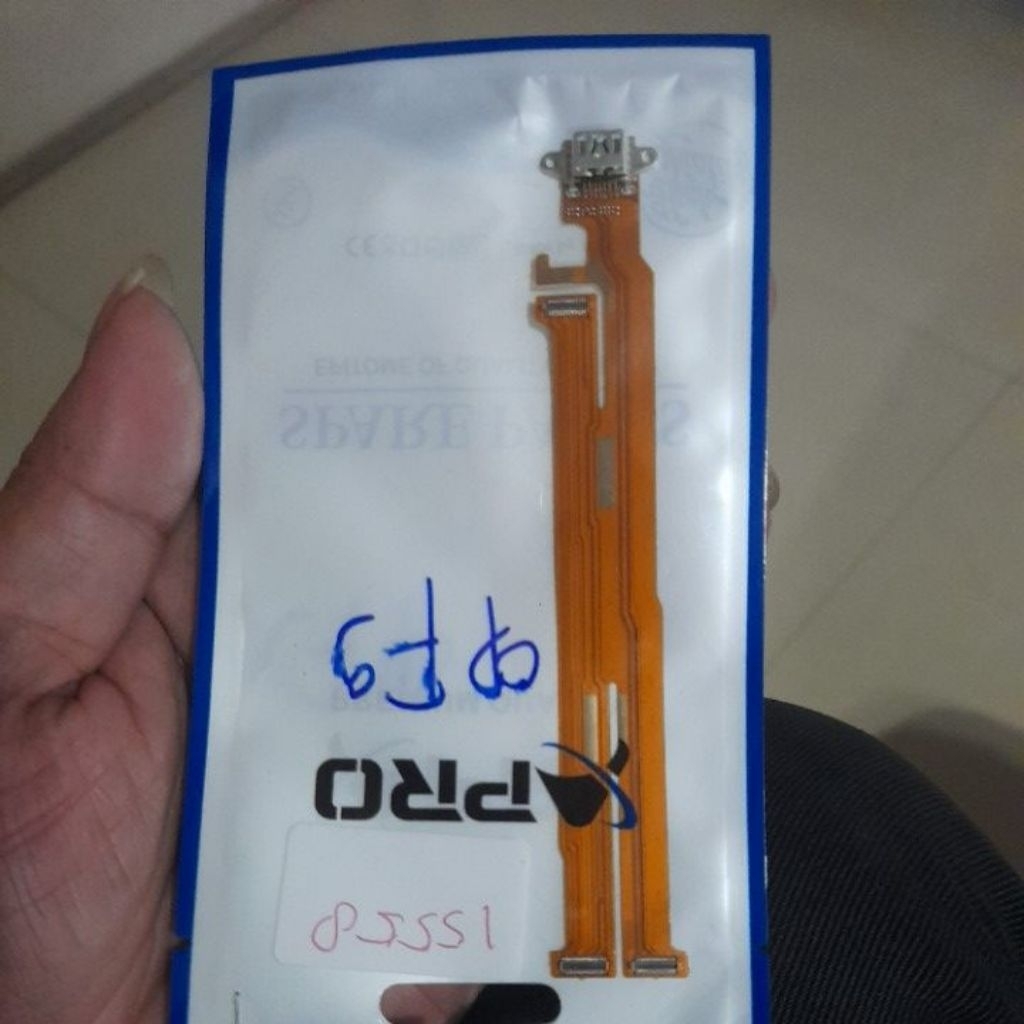 flexible cas/konektor cas oppo f9