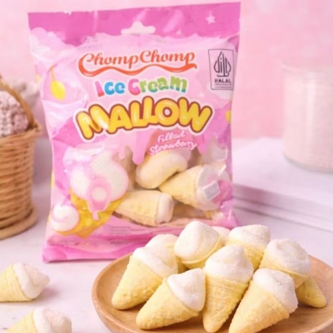 ChompChomp - Ice Cream Mallow Filled Strawberry
