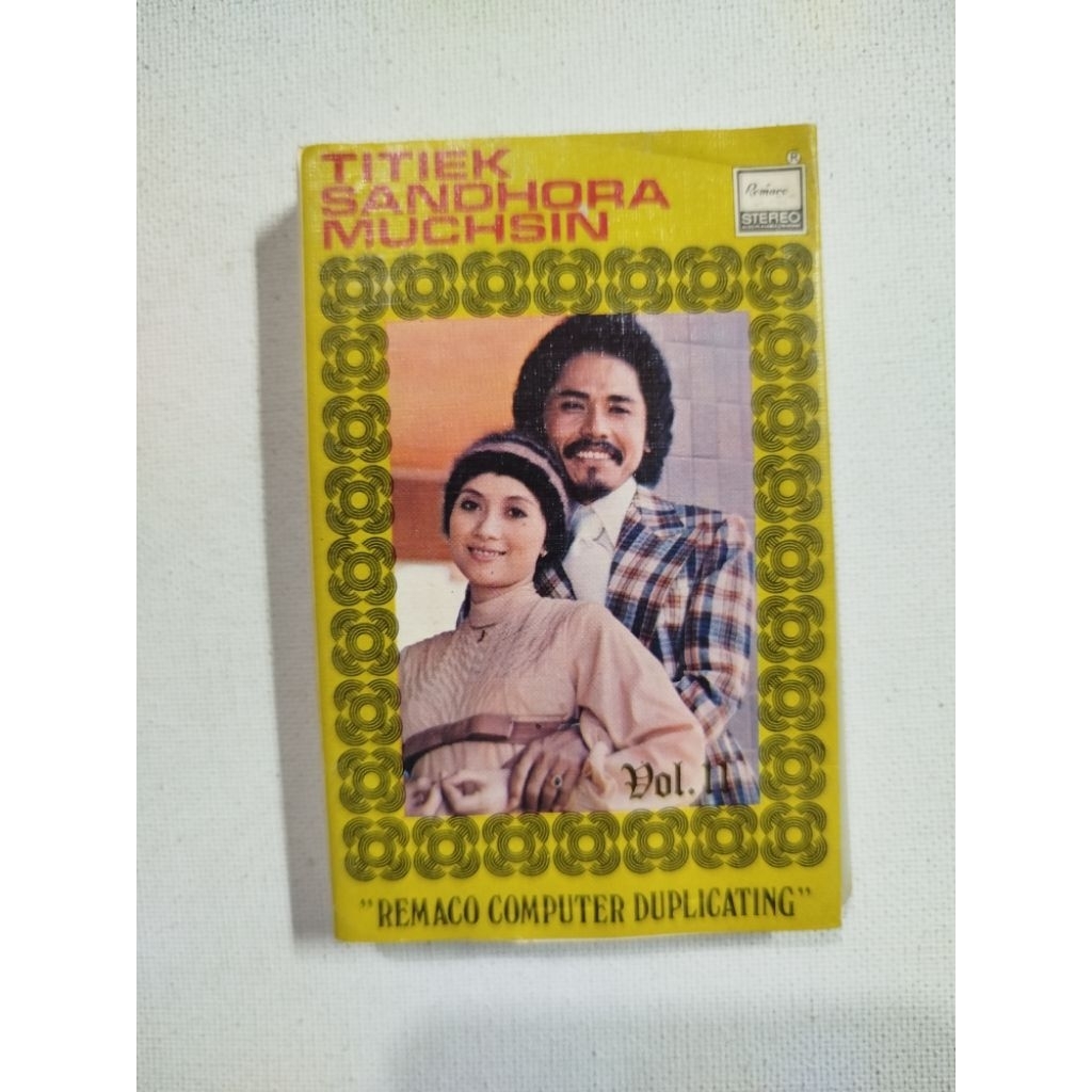 KASET PITA 1402-TITIEK SANDHORA MUCHSIN