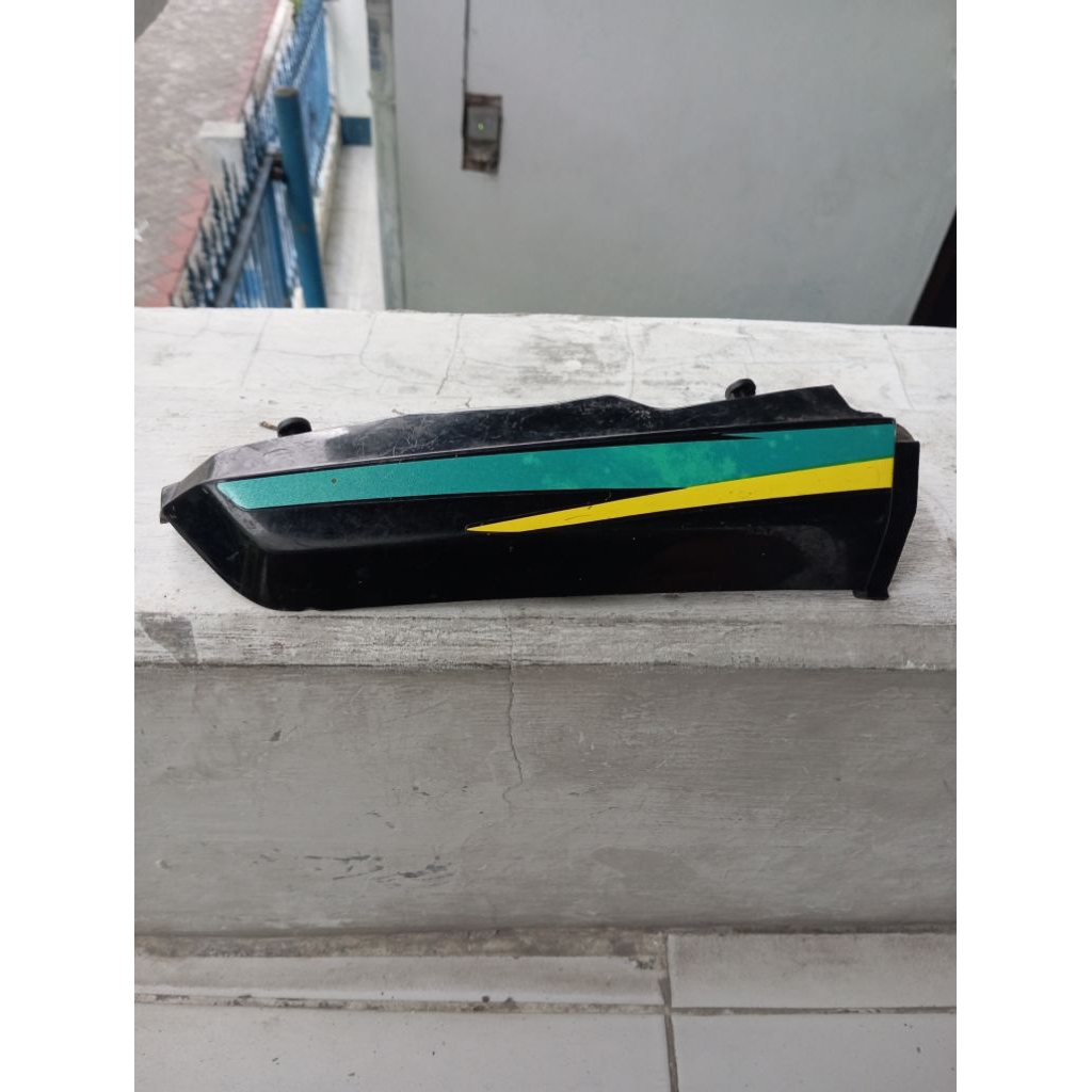 BODY BELAKANG KANAN WIN 100 ORIGINAL