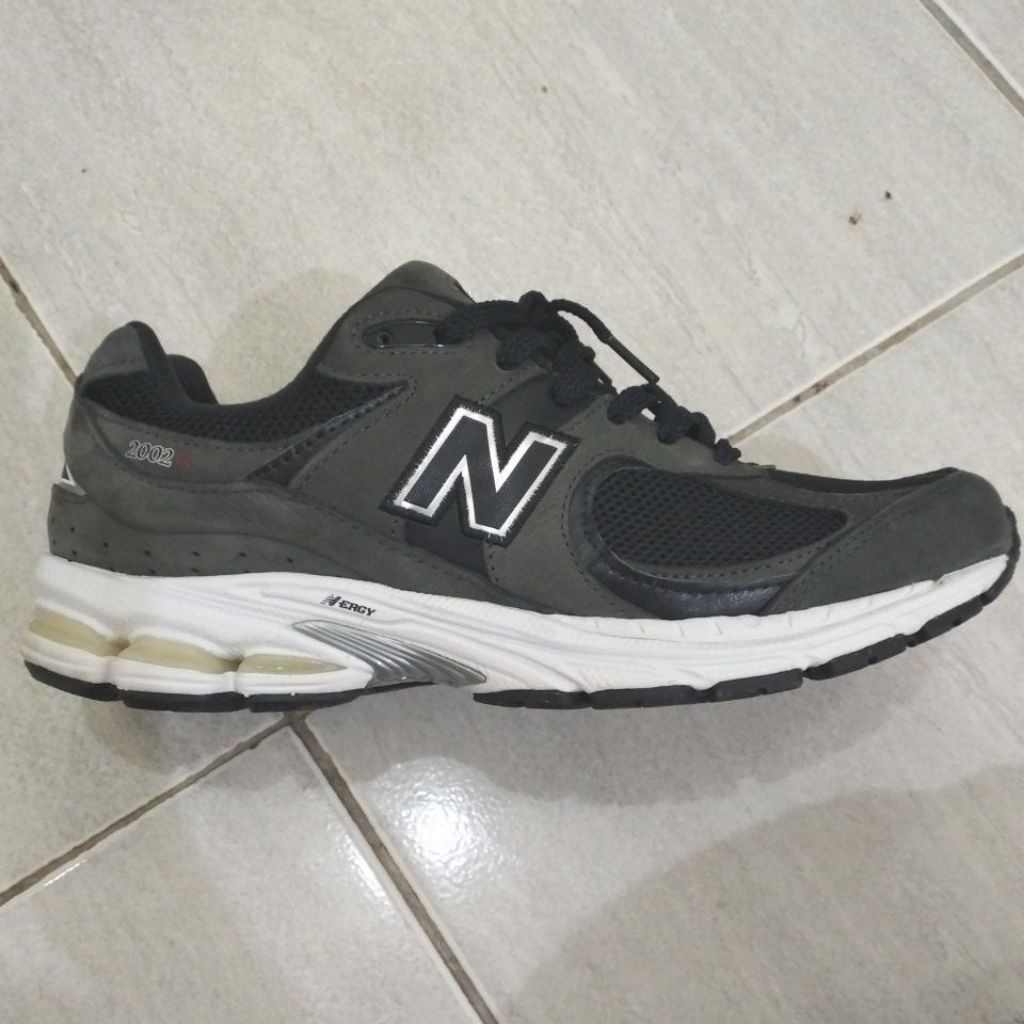 NB 2002r