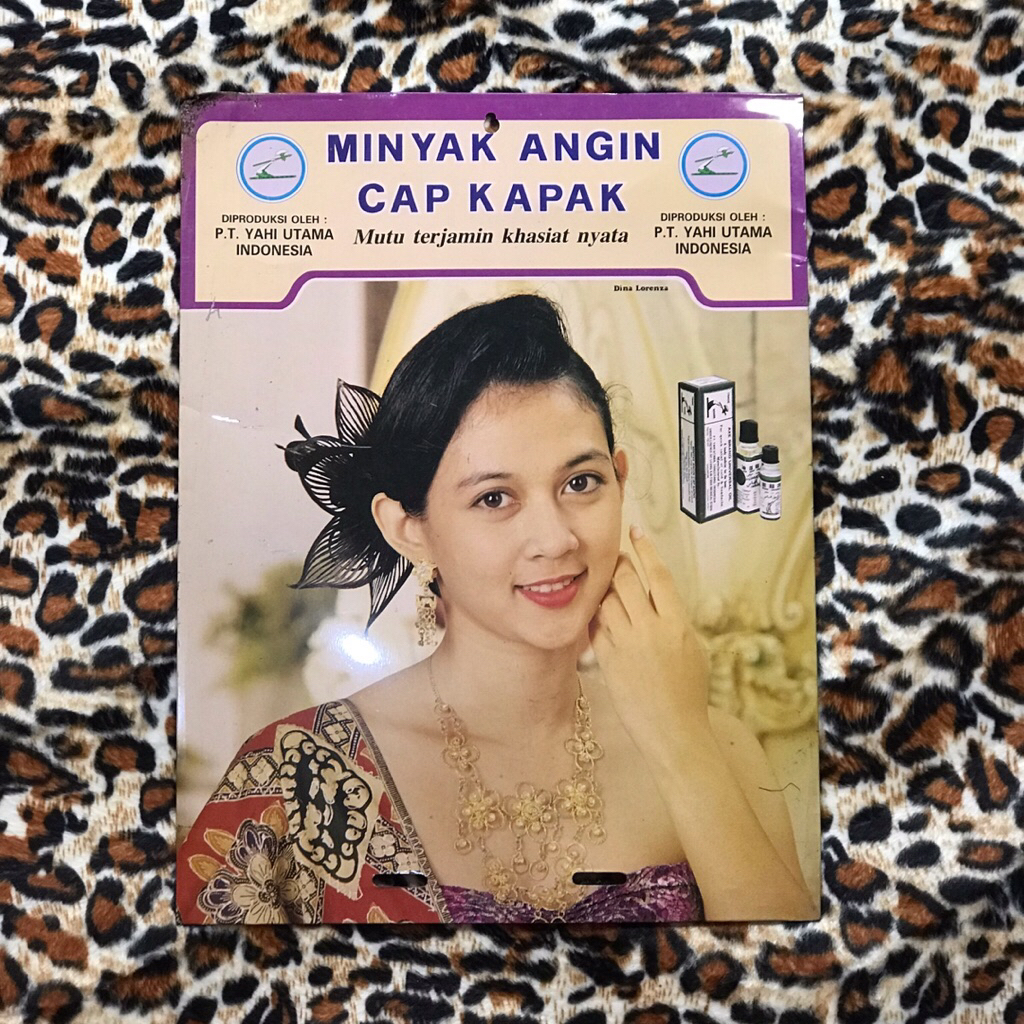 Kalender papan iklan dina lorenza