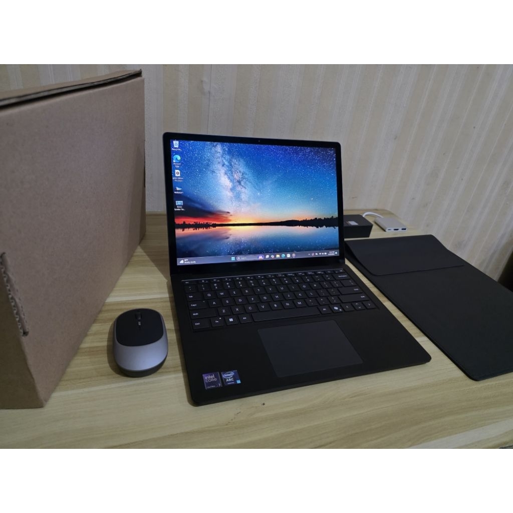 Surface Laptop 6 Ultra 7 165H ram 32gb Touch mrp macbook xps zenbook