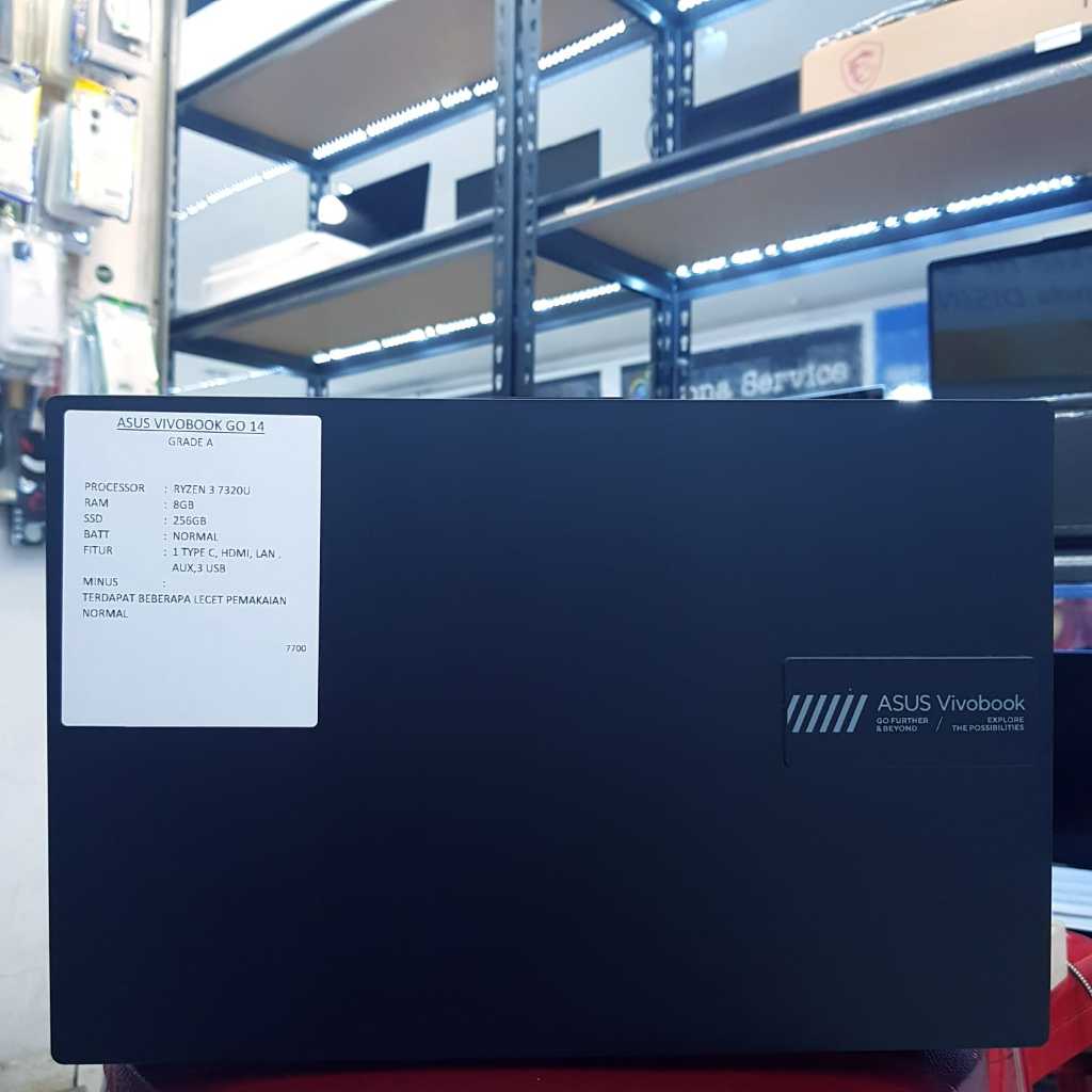 Asus vivobook go 14 Ryzen 3 7320U 8/256GB