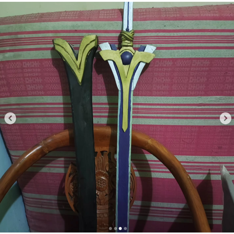 WEAPON ASUNA STACIA COSPLAY