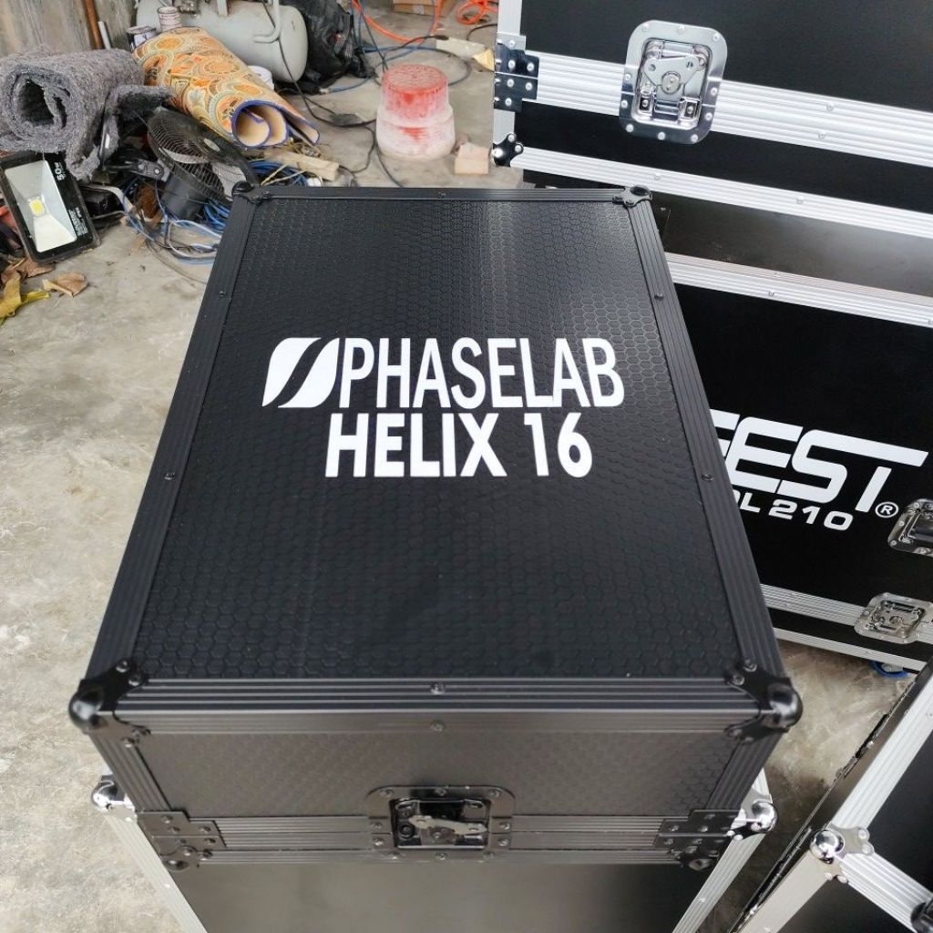 Hardcase Mixer PhaseLab Helix 16