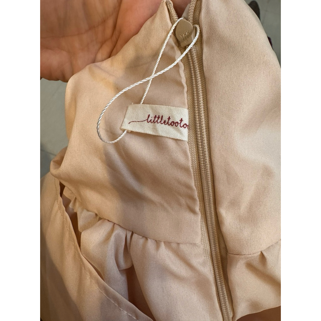 LITTLE TOOTOO KIDS - Angie kids dress gold / dress anak / gaun anak perempuan preloved