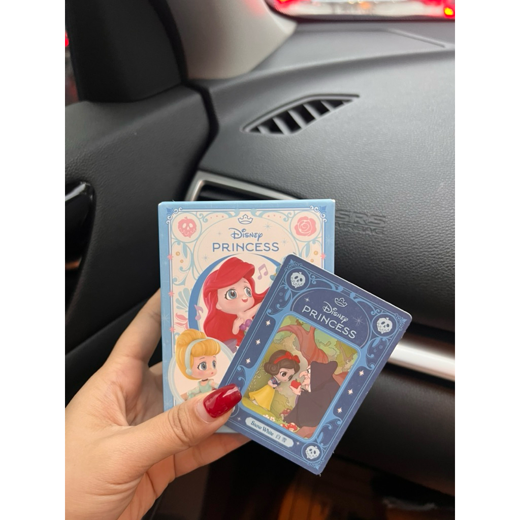 POP MART DISNEY PRINCESS FAIRY TALES (SNOW WHITE) SEALED