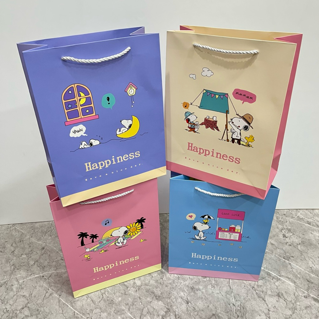Paper Bag Tebal / Paper Bag Snoopy / Tas Kertas Peanuts / Tas Kado Horizontal Lucu