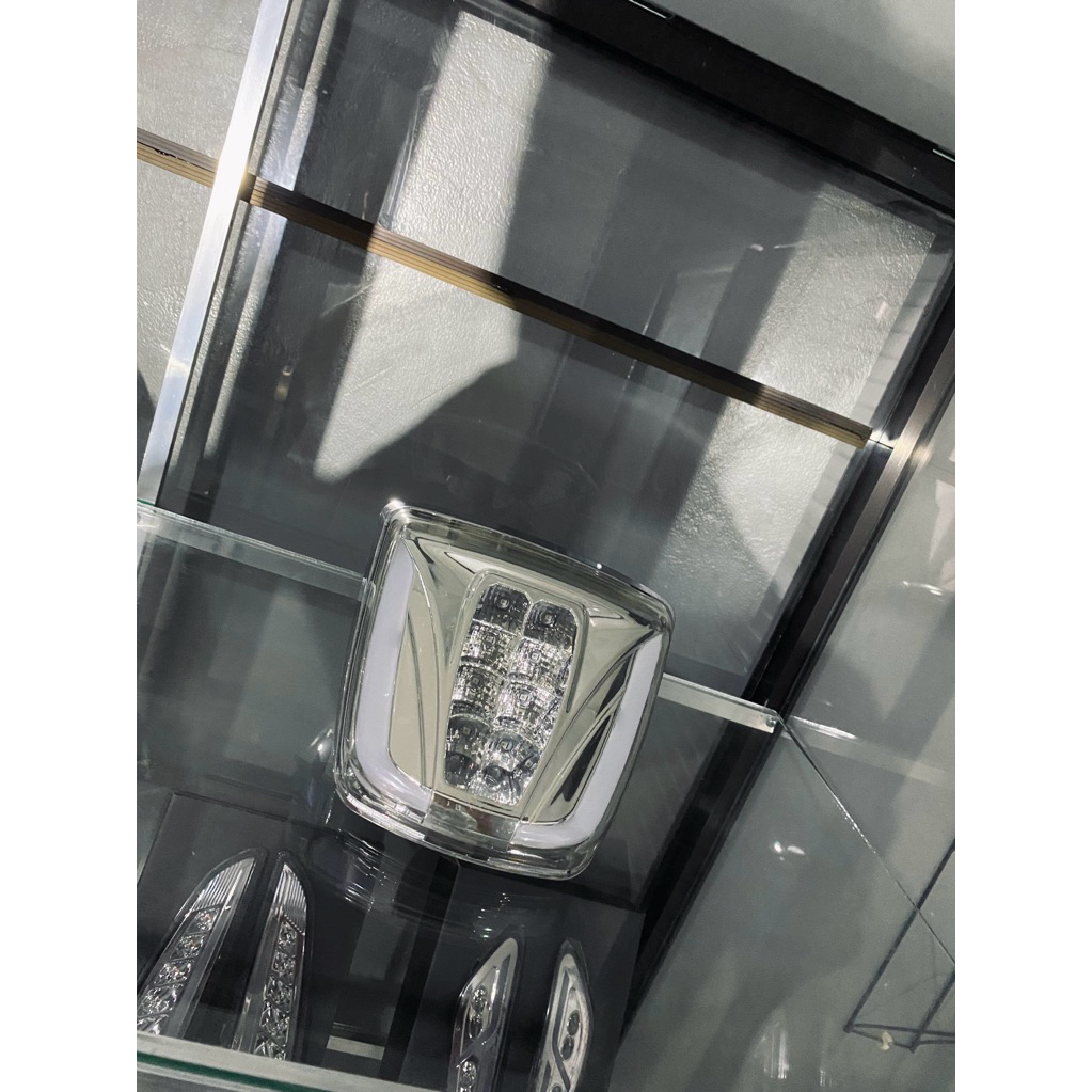 Stoplamp UB model zelioni