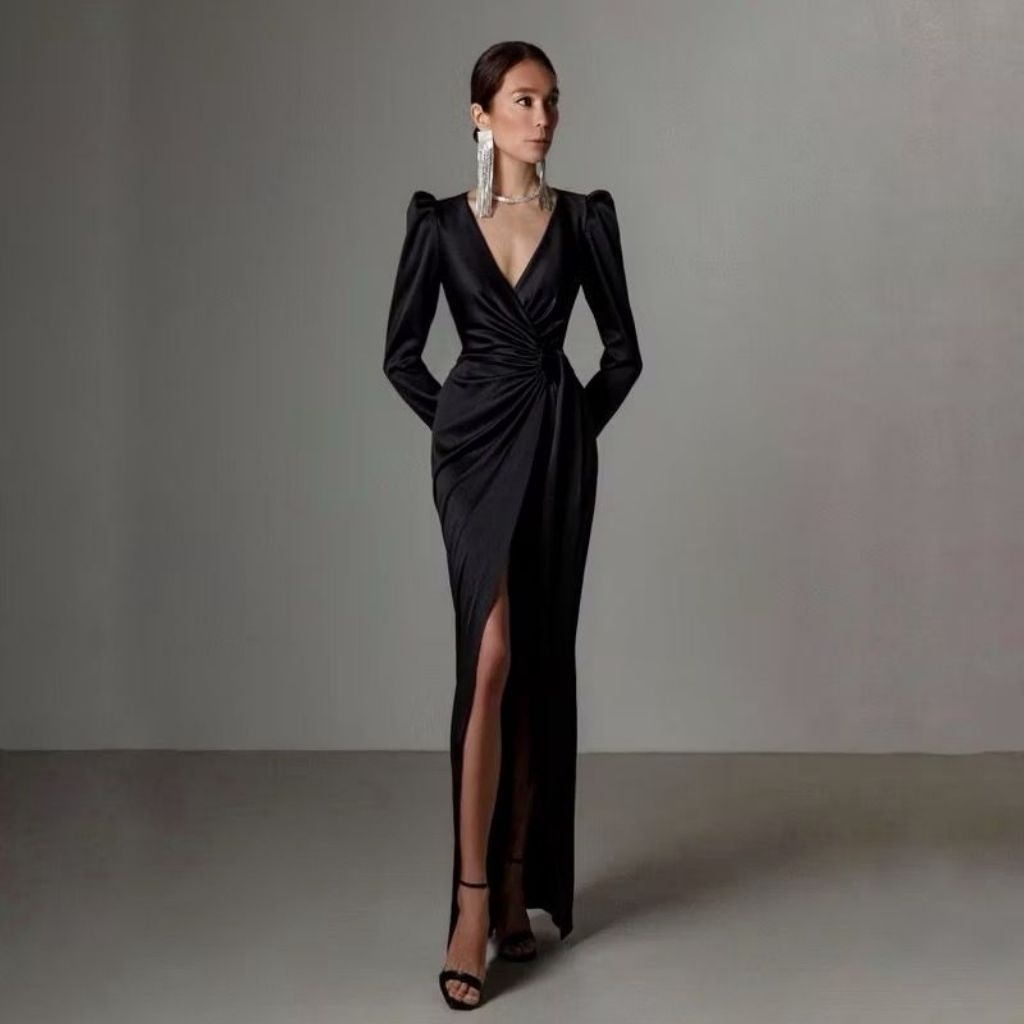 -MADDY GOWN - Dress Pesta Black Satin Bodycon Slit Maxi V Neck Long Dress Big Size Jumbo Ukuran Besa