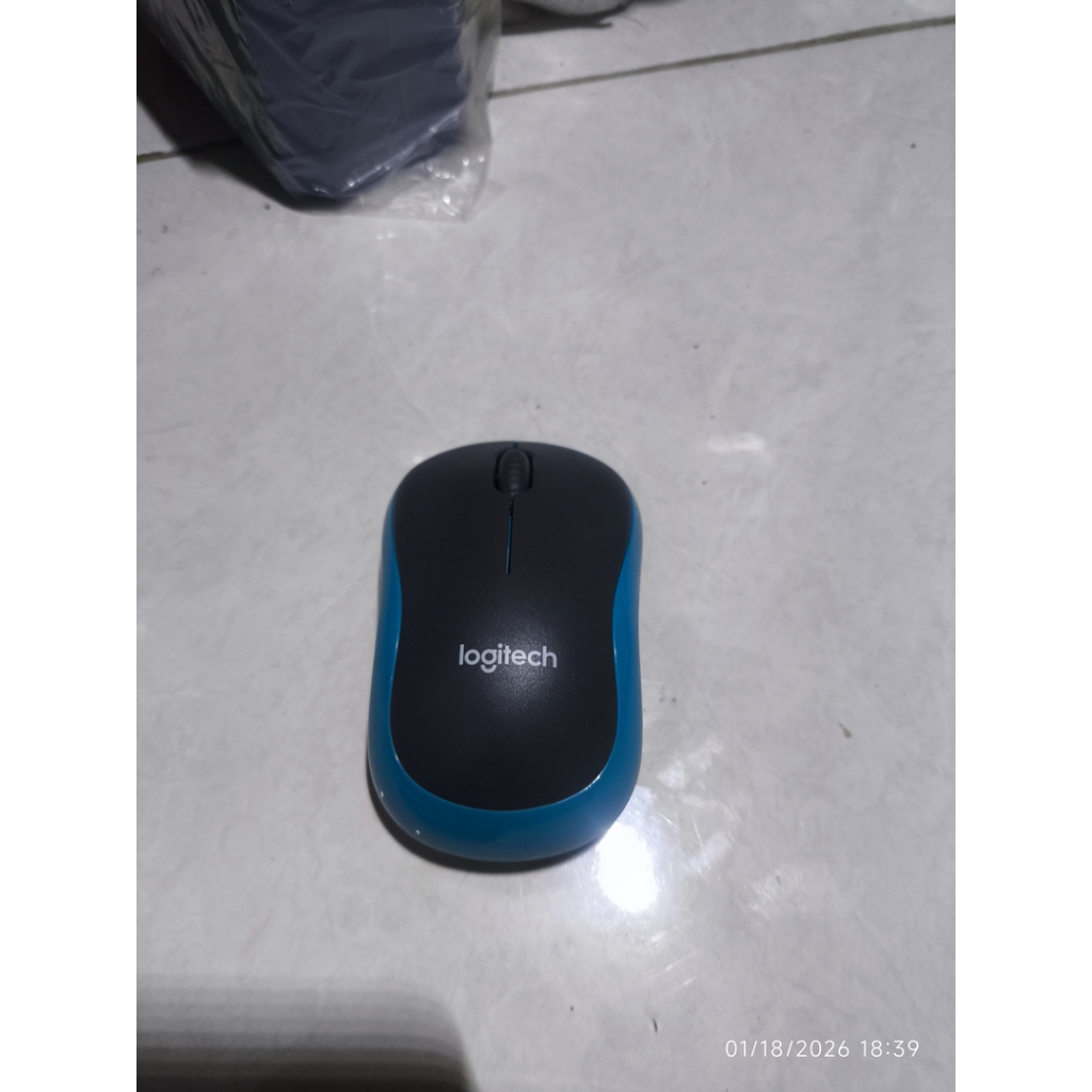 LOGITECH WIRELESS MOUSE M185 ORIGINAL List Hijau Abu Abu Bekas