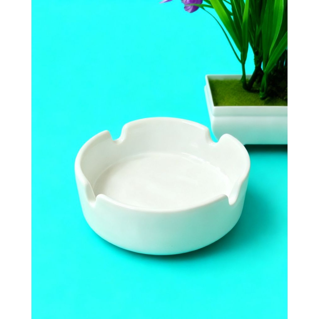 asbak bulat putih / asbak keramik /asbak rokok /asbak tempat abu rokok putih