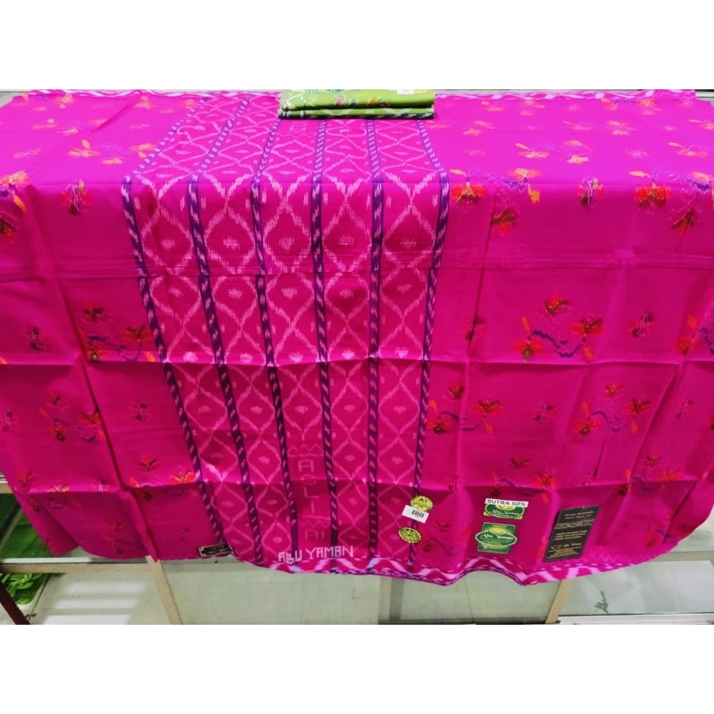Sarung Abu Yaman sutra 50 MST kembang classic