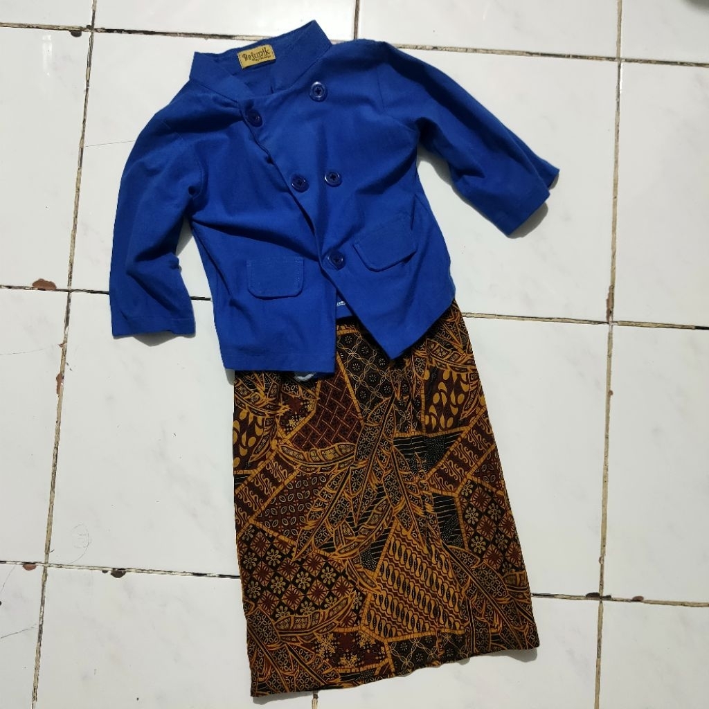 Preloved Bajunik Setelan One Set Beskap dan Batik Anak Bayi Laki-Laki Baju Tradisional Kostum Jawa 1