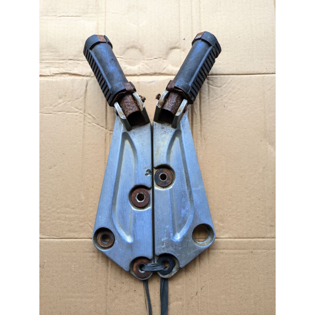 dudukan footstep belakang honda supra x lama supra x 100 supra fit lama original