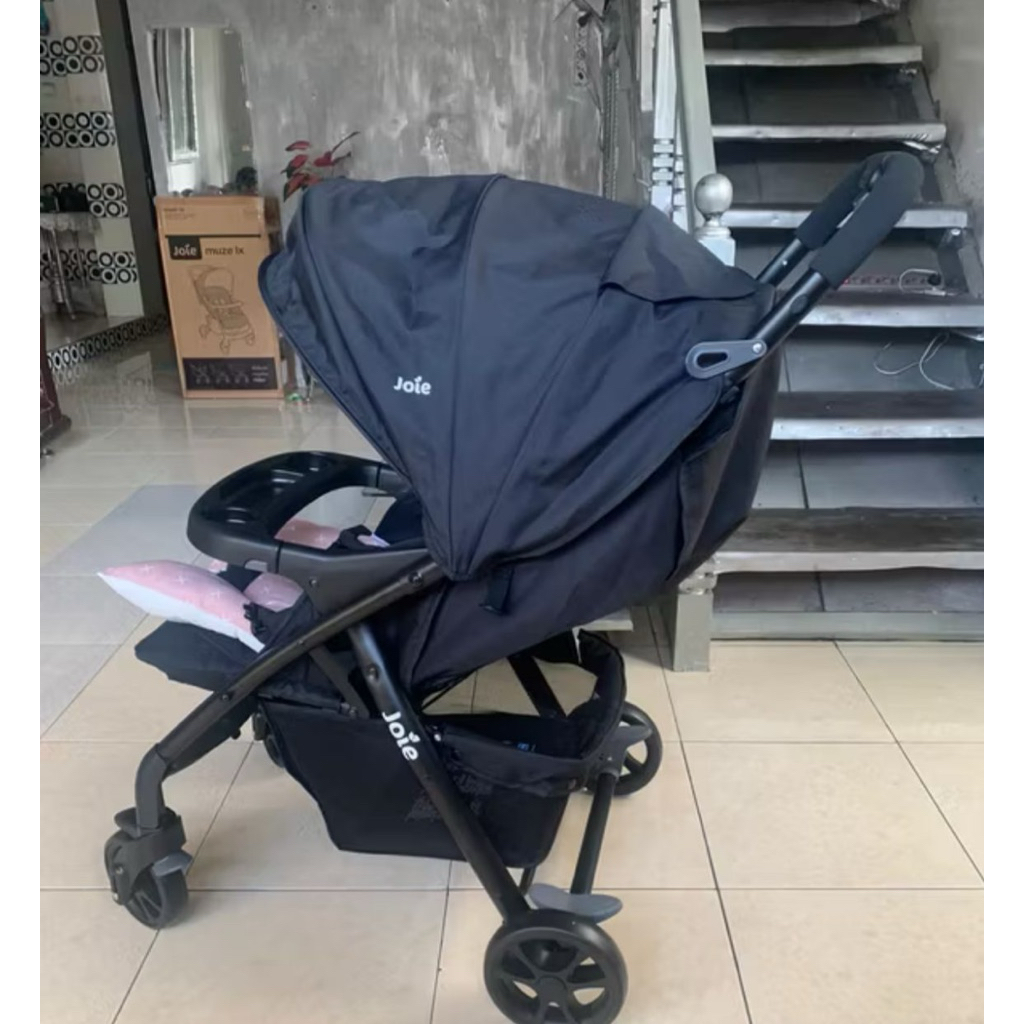 Preloved Stroller Joie Muze Lx