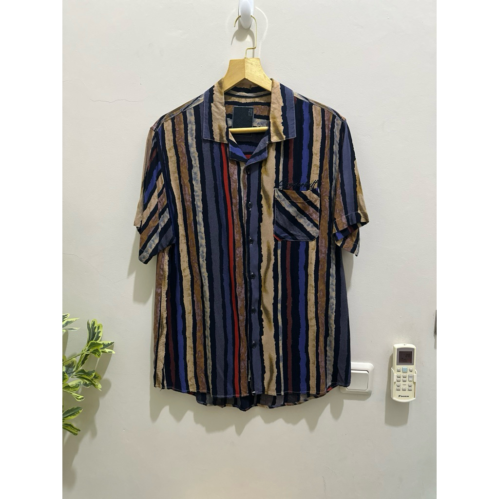 Kemeja Surfing Spyderbilt