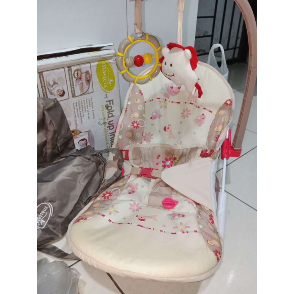 PRELOVED bouncher/ bouncer second / fold up infant seat second bekas