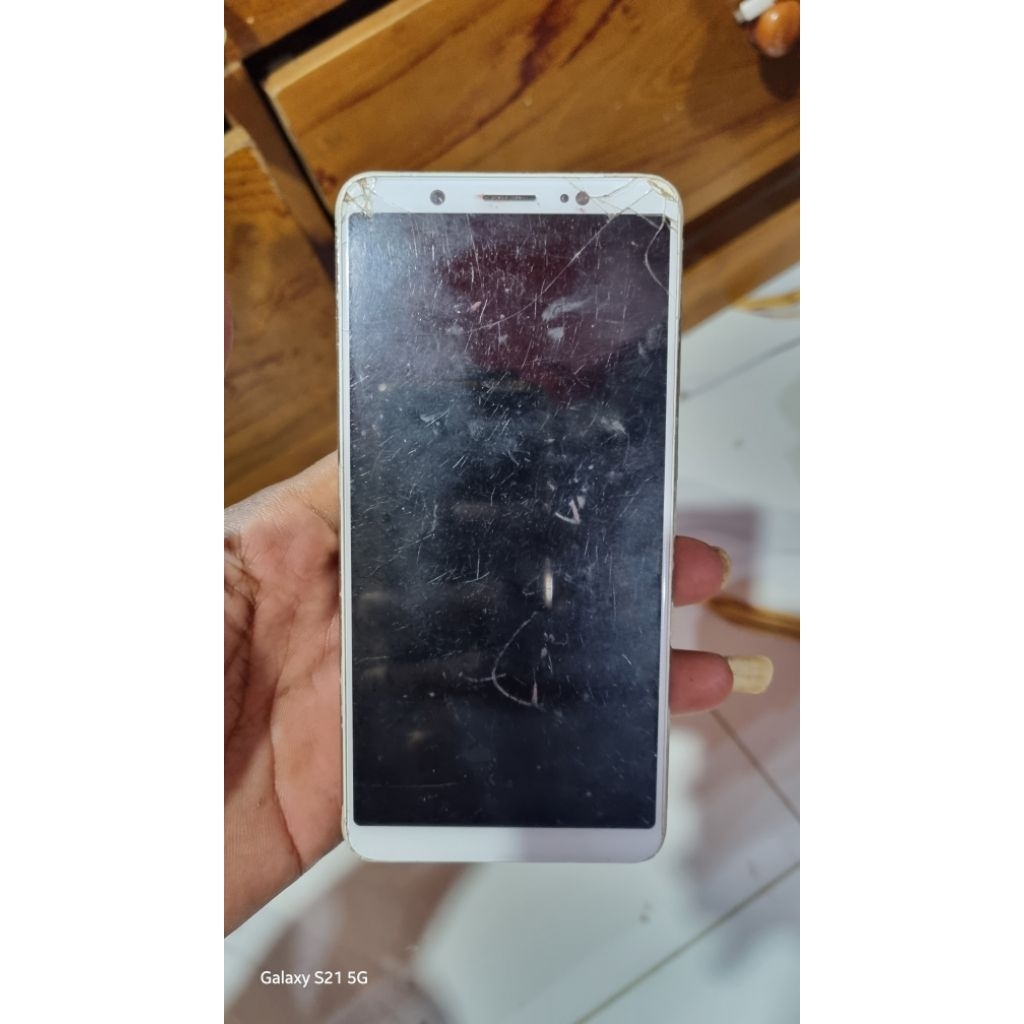 vivo v7 ram 4/32 minus