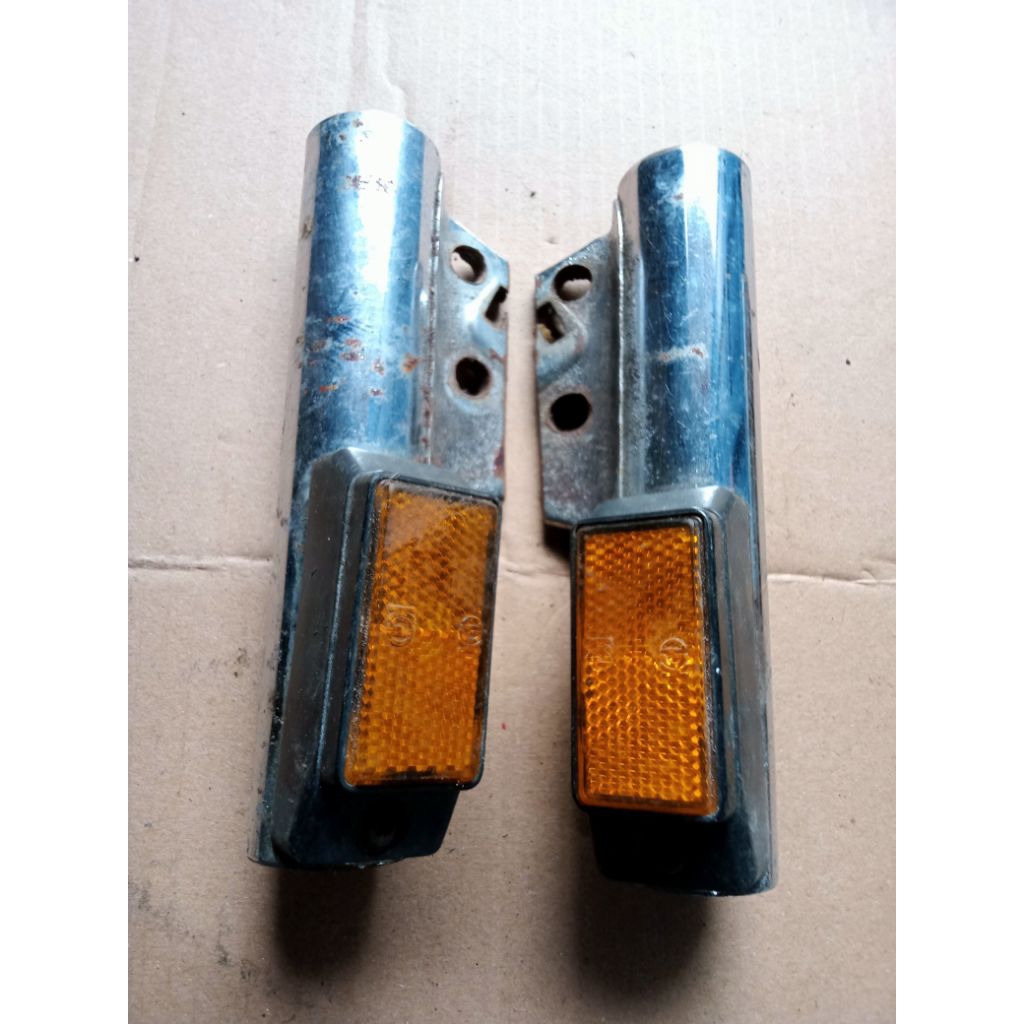 Mata Kucing Pangkon Lampu GL100 GL125 CDI Original Lepasan (KGD)