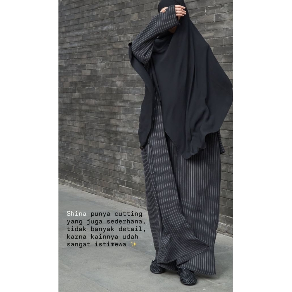 Shina Abaya Stripe Black Noir 11.0 Emerald by Bellezash sister brand Taza