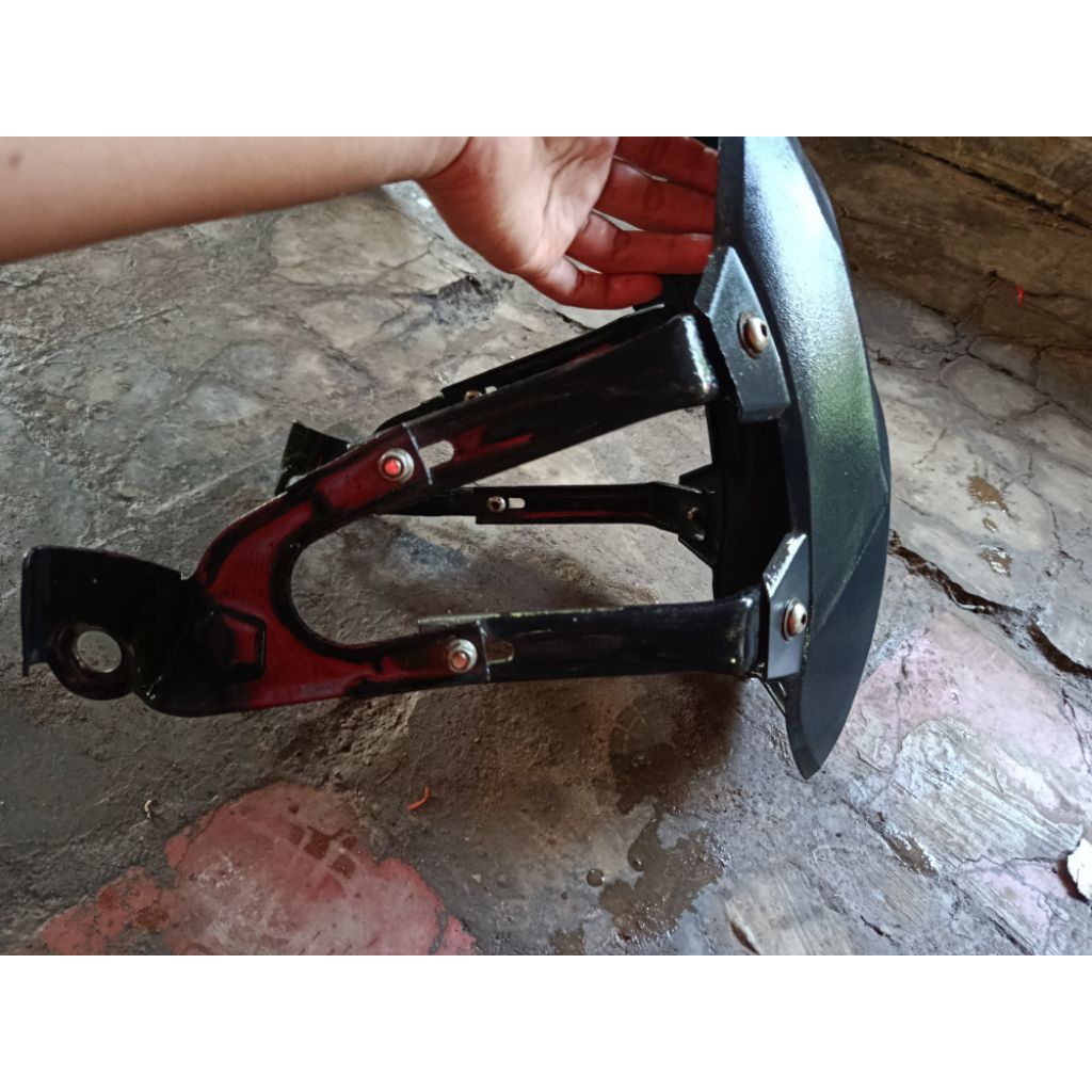 Mudguard motor