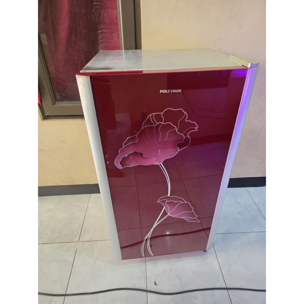 kulkas 1 pintu polytron