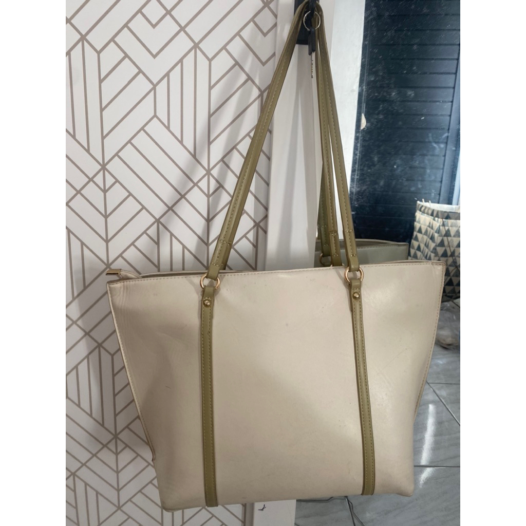 Preloved MOSSDOOM Tas Wanita Tas Selempang Totebag Wanita