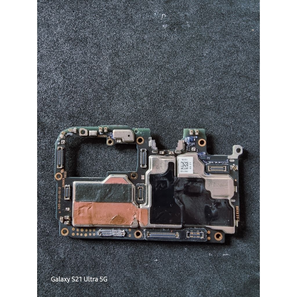 Mesin Realme 8 Pro Hidup Minus Soket LCD