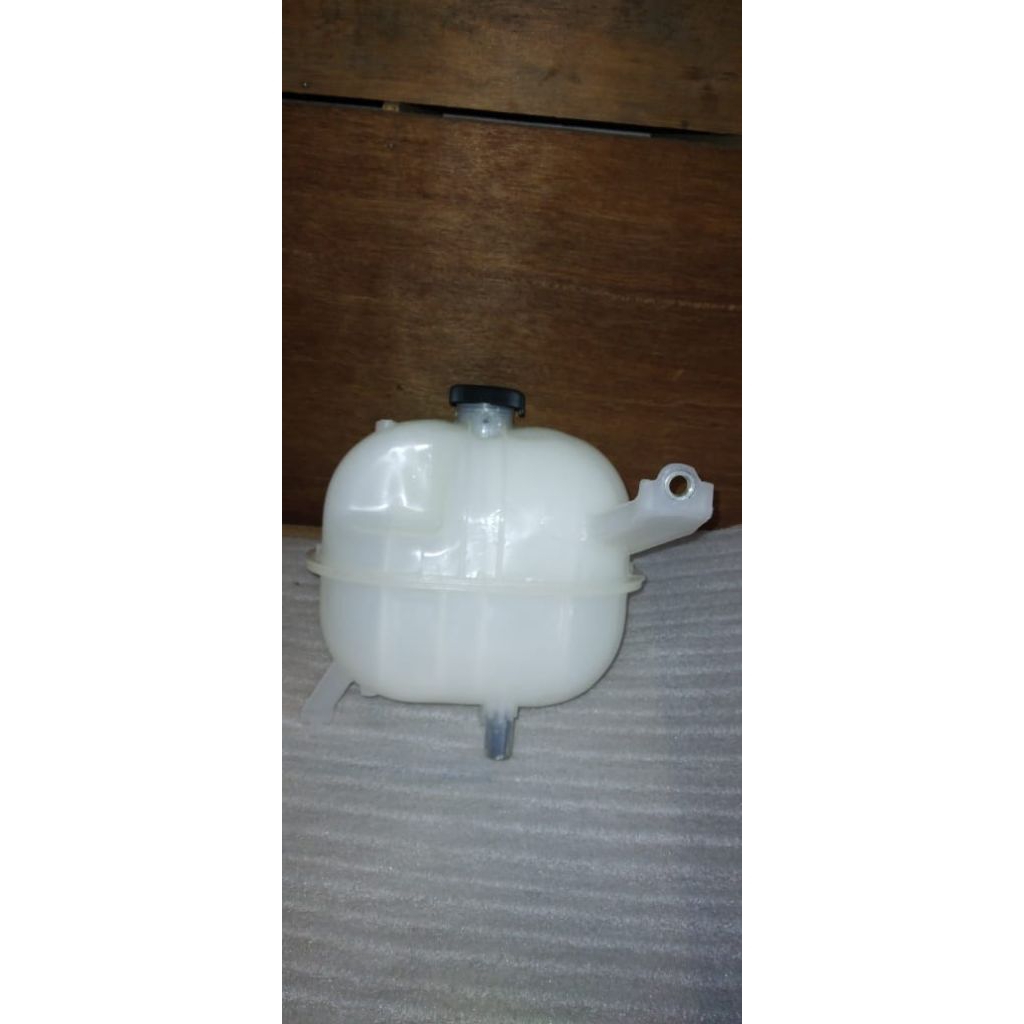 tabung air radiator hiace commuter