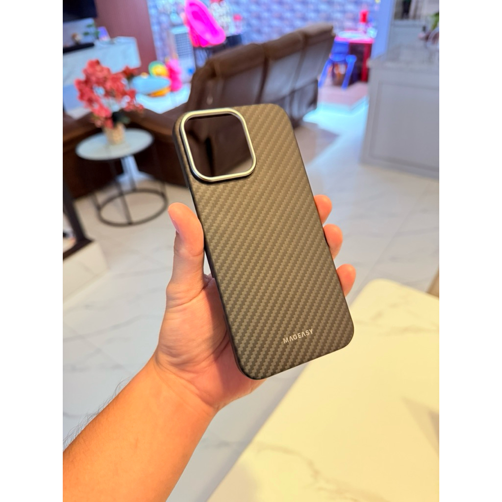 mageasy aramid fiber iphone 16 pm like new