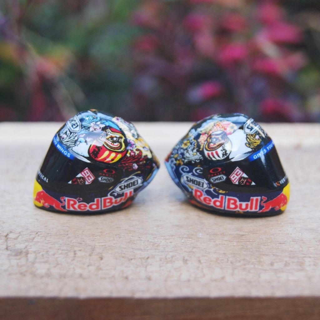 miniatur helm marquez 2024 japan