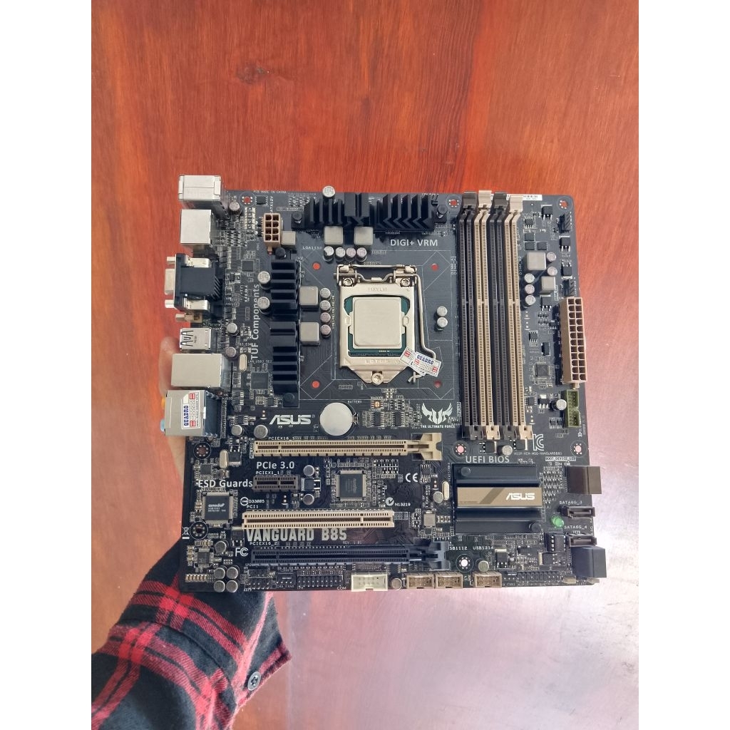 mobo gaming Asus PANGUARD B85 ddr3 + i3 4170 3.70Ghz Likes New