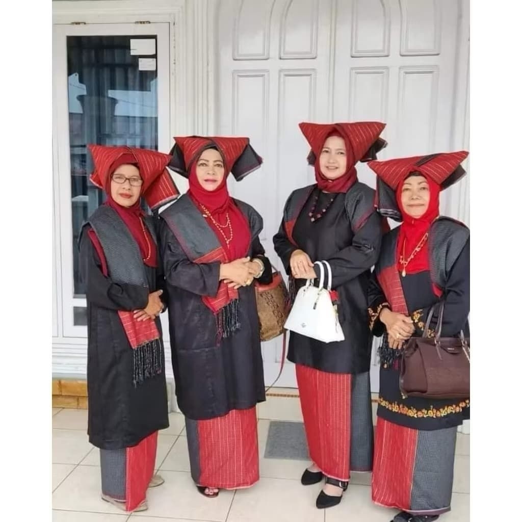 sarung 3 serangkai  bunda  kandung sedunia